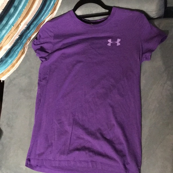 Under Armour Tee - Picture 2 of 5